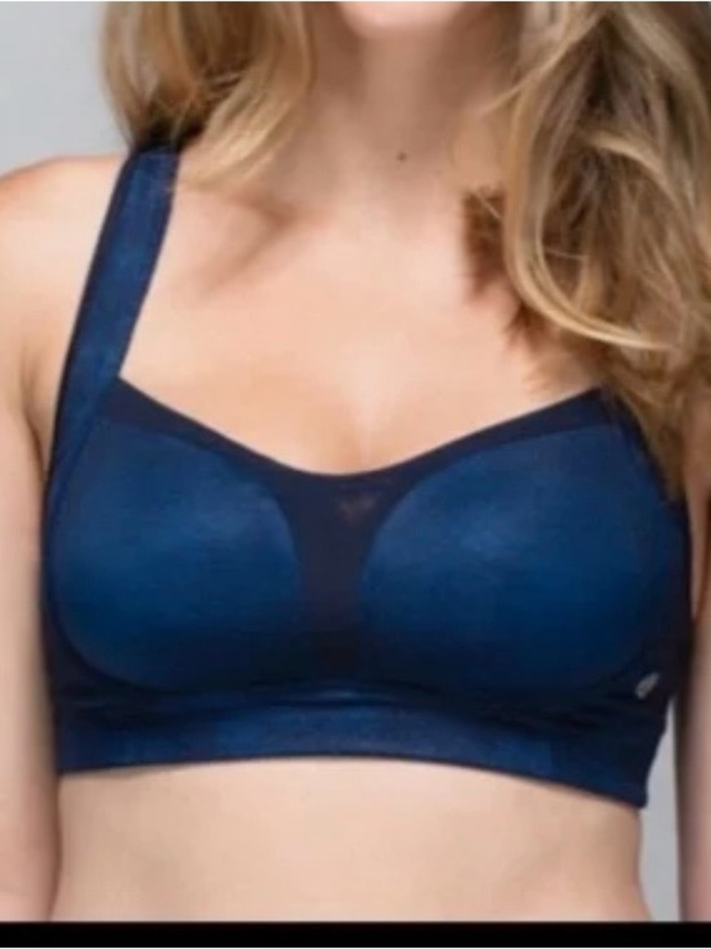 lululemon athletica Navy Blue Wireless Sports Bra Sz 36C